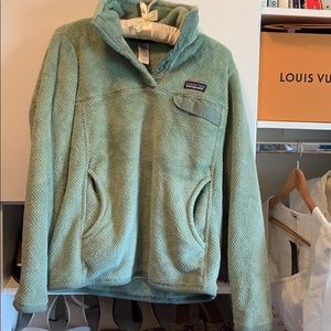 Light Green Patagonia Fleece